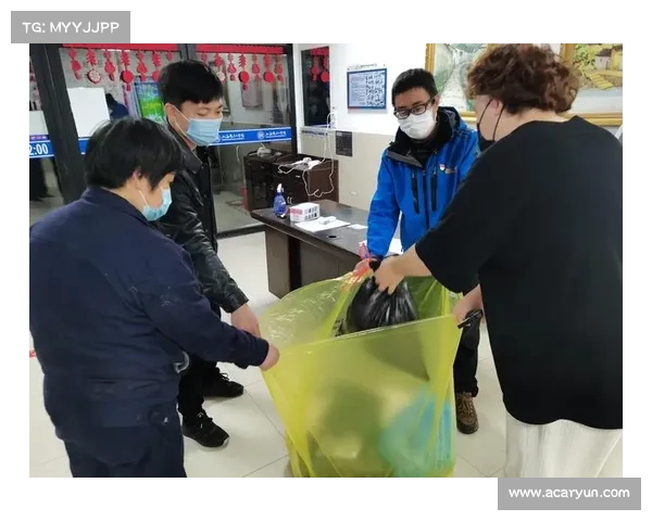 餐饮服务新标杆:名饿了么外卖小哥在党委统一指挥下展现党员风采,助力社区发展 餐饮服务新标杆:名饿了么外卖小哥在党委统一指挥下展现党员风采,助力社区发展